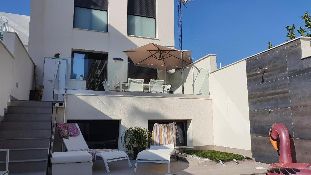 Chalet Con Piscina Privada En La Urb. De Puerto Rey Los Amarguillos Εξωτερικό φωτογραφία