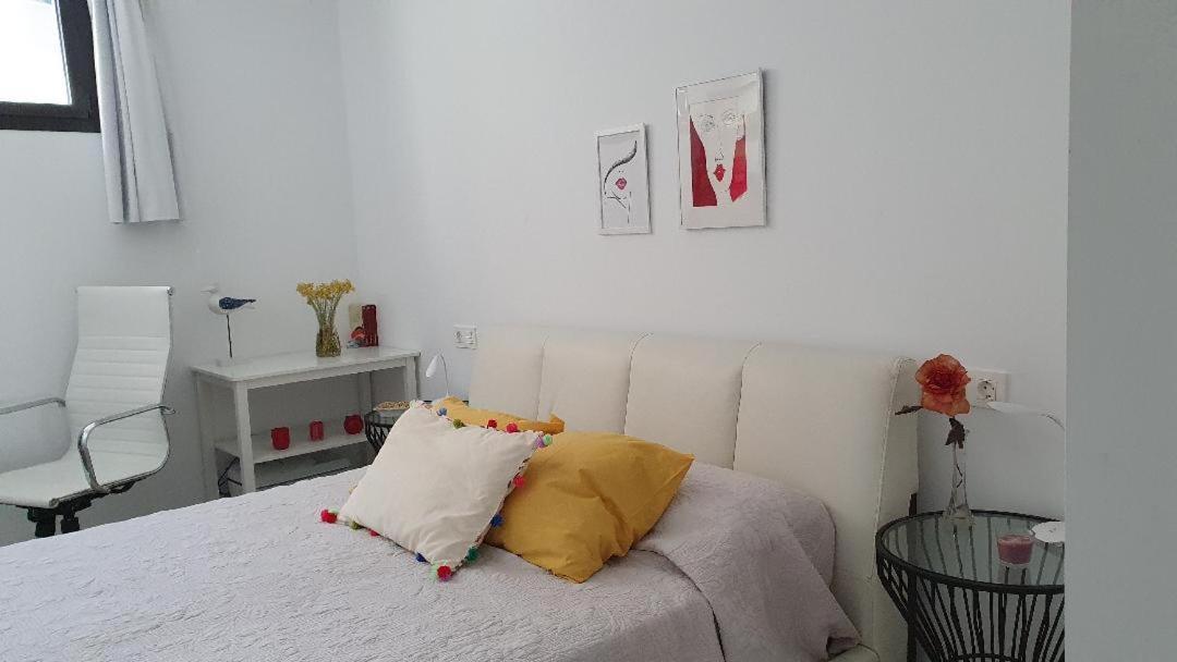 Chalet Con Piscina Privada En La Urb. De Puerto Rey Los Amarguillos Εξωτερικό φωτογραφία