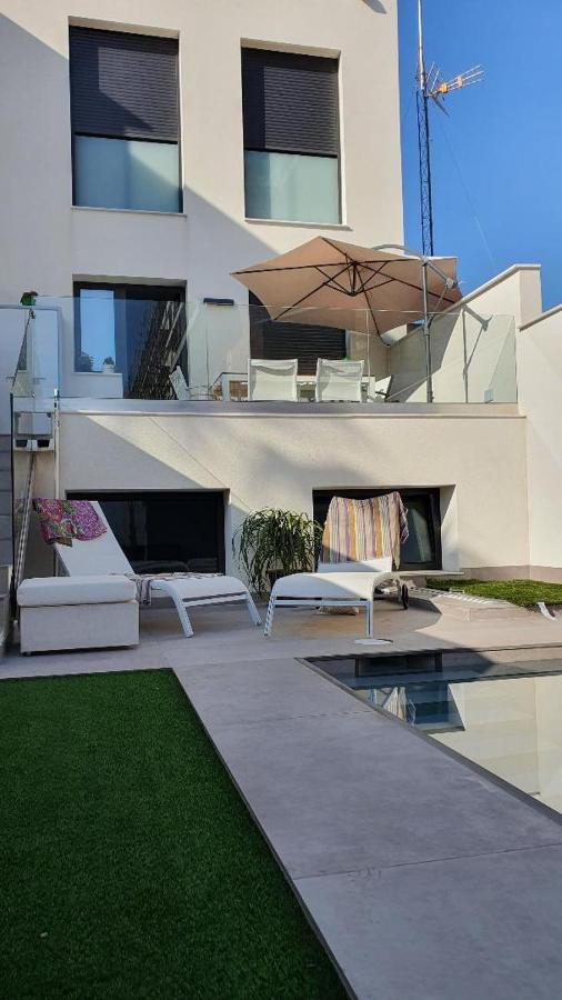 Chalet Con Piscina Privada En La Urb. De Puerto Rey Los Amarguillos Εξωτερικό φωτογραφία