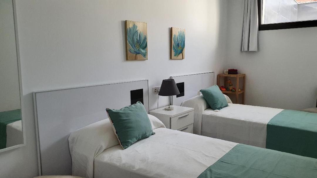 Chalet Con Piscina Privada En La Urb. De Puerto Rey Los Amarguillos Εξωτερικό φωτογραφία